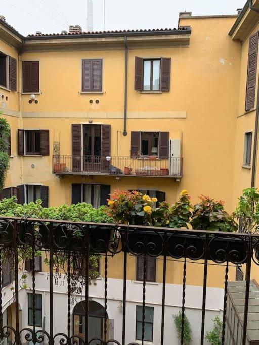 מילאנו La Casa Alle Colonne - Navigliapartments מראה חיצוני תמונה