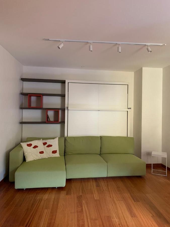 מילאנו La Casa Alle Colonne - Navigliapartments מראה חיצוני תמונה