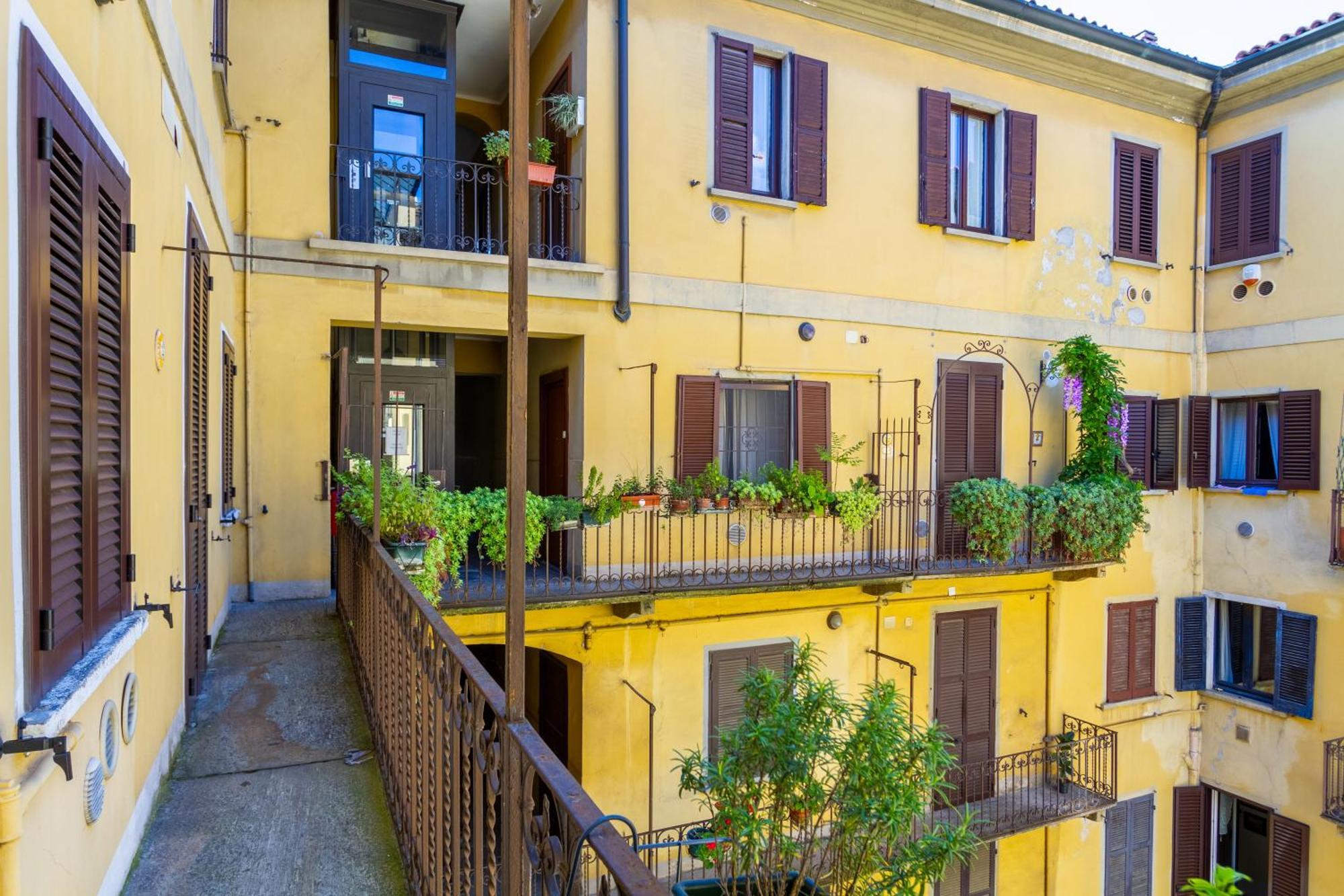 מילאנו La Casa Alle Colonne - Navigliapartments מראה חיצוני תמונה